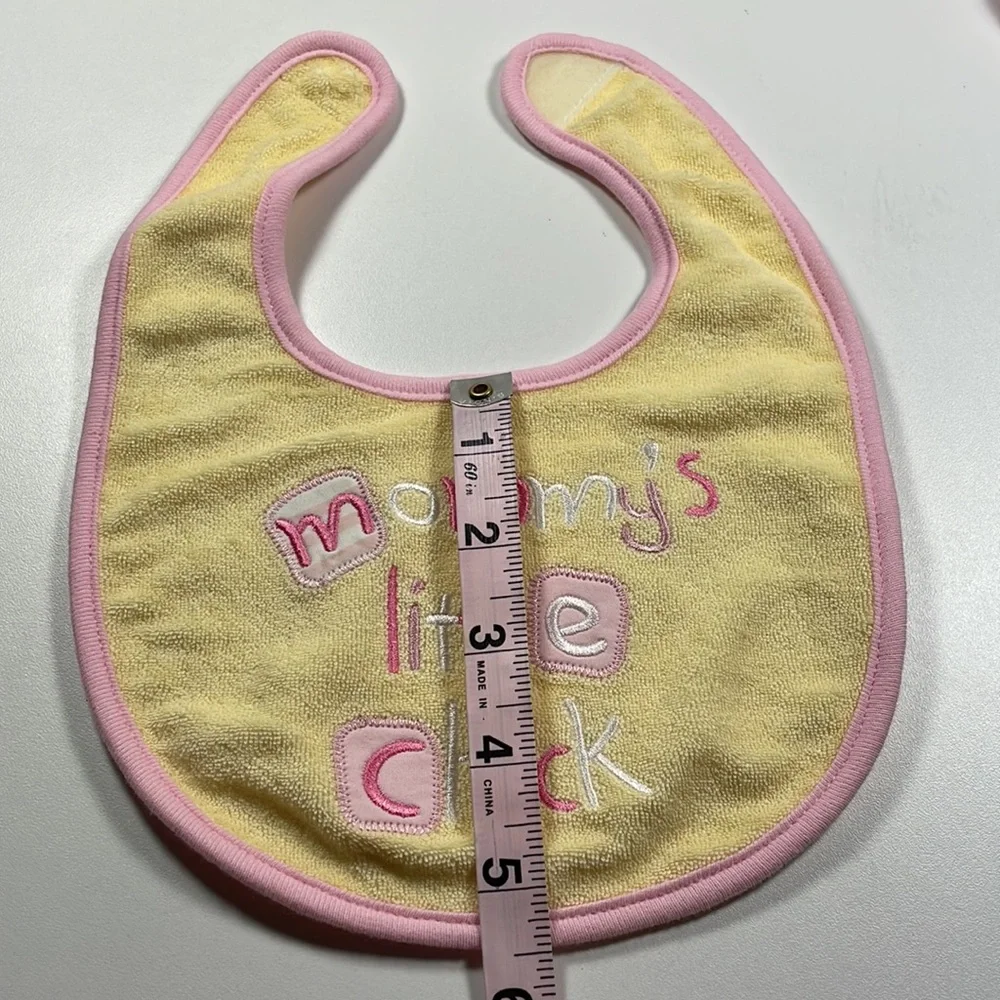 NWOT 3 pack Mommy’s little chick girl bibs